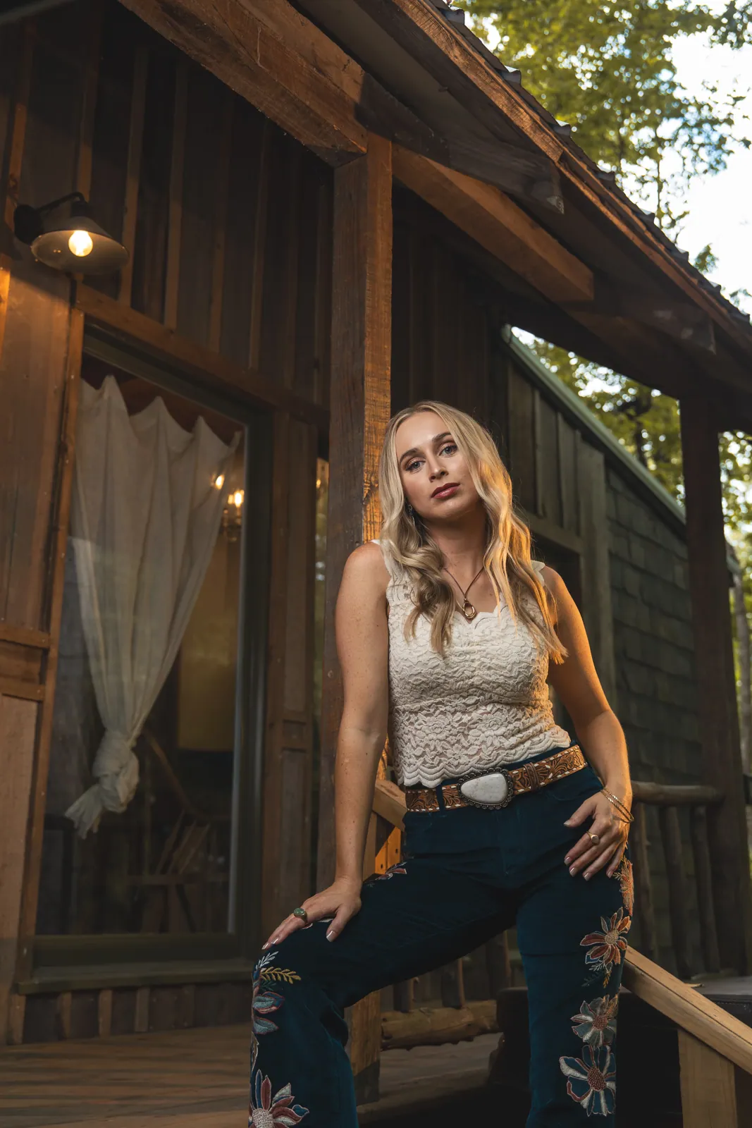 Melanie Dyer photographed for the Daisies From Dirt album session