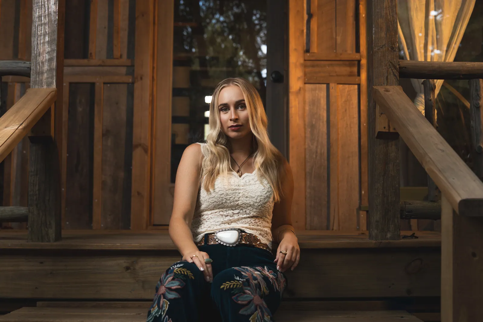 Melanie Dyer photographed for the Daisies From Dirt album session