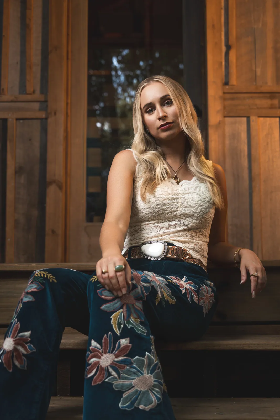 Melanie Dyer photographed for the Daisies From Dirt album session