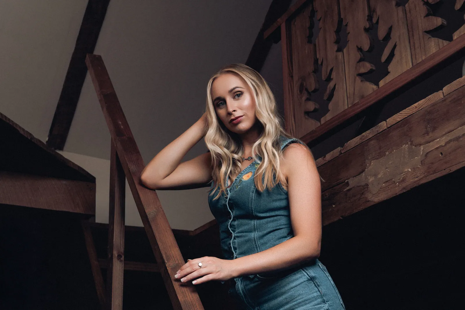 Melanie Dyer photographed for the Daisies From Dirt album session